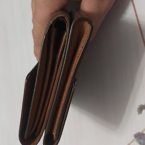 Louis Vuitton Brown Monogram Compact Wallet - Picture 5 of 11
